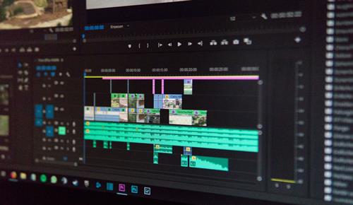 Faut-il sous-titrer toutes ses vidéos en 2026 ?